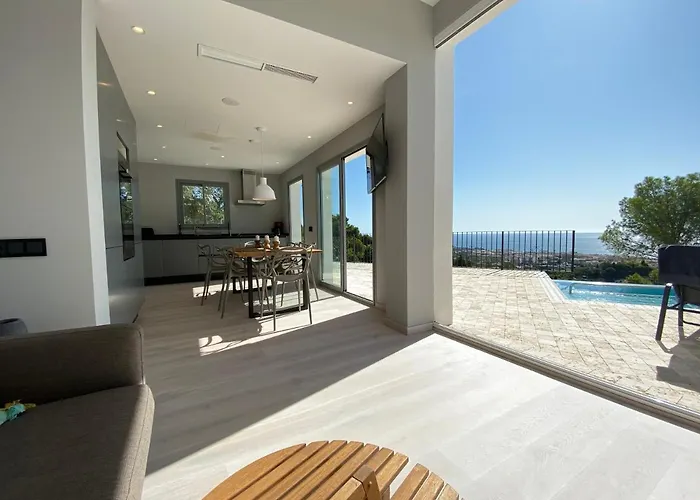 Vista Villa