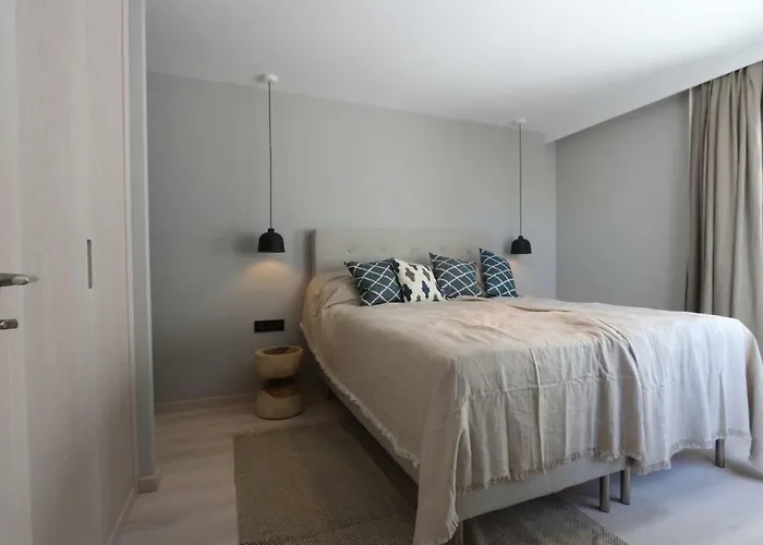 Vista Villa *