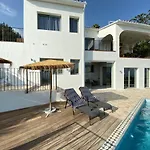 Vista Villa